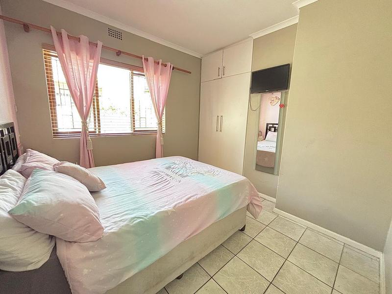 4 Bedroom Property for Sale in Richwood Western Cape